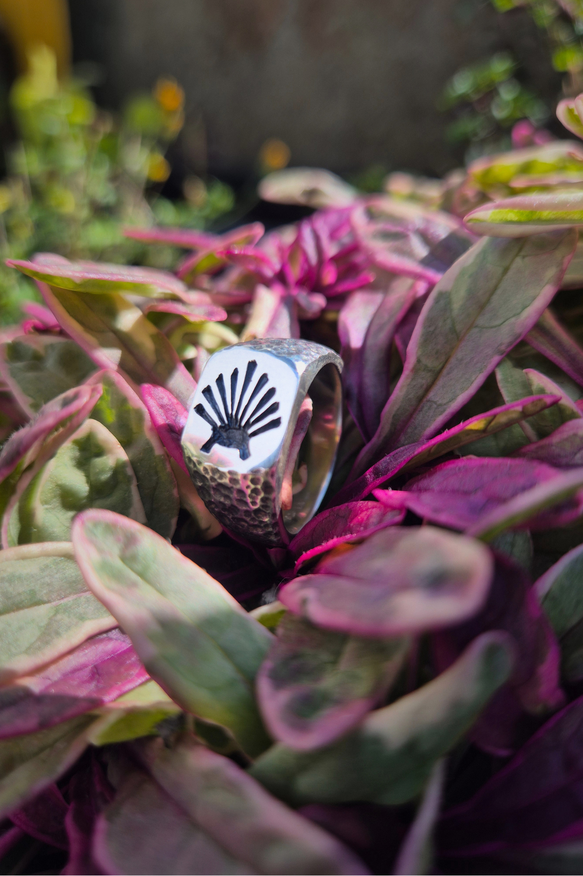 Camino Signet Ring
